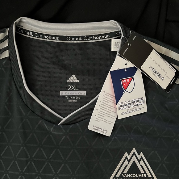 Vancouver Whitecaps Jersey - Picture 4 of 5